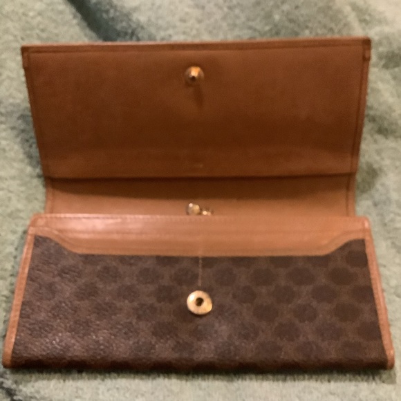 Authentic Celine Vintage Wallet - Picture 4 of 12